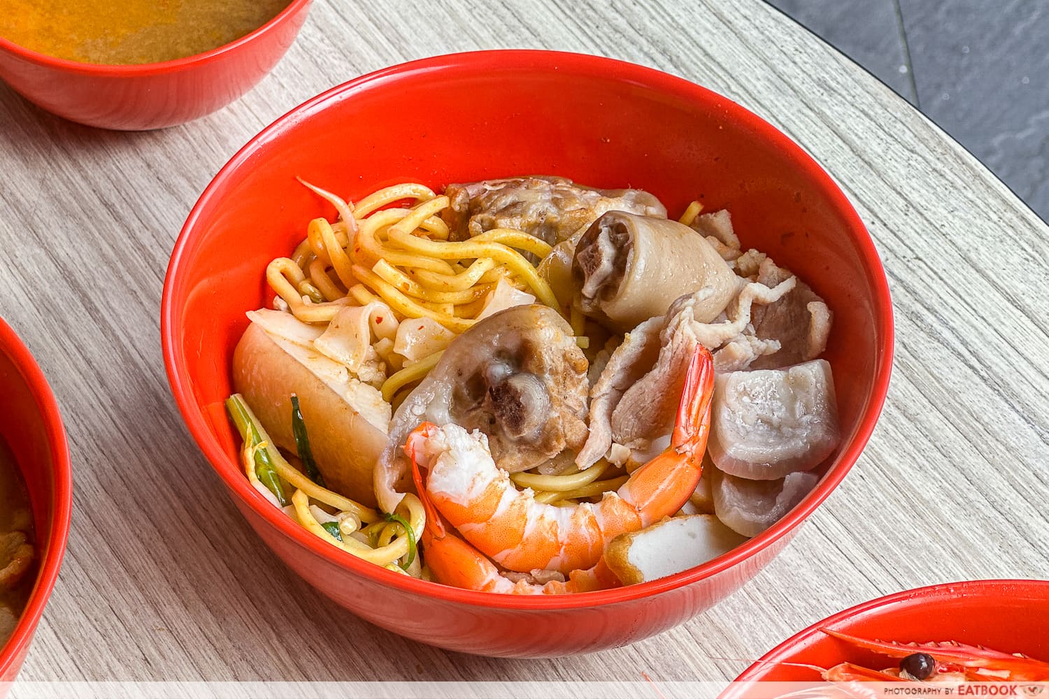 feng ji big prawn noodle - pig's tail prawn noodle