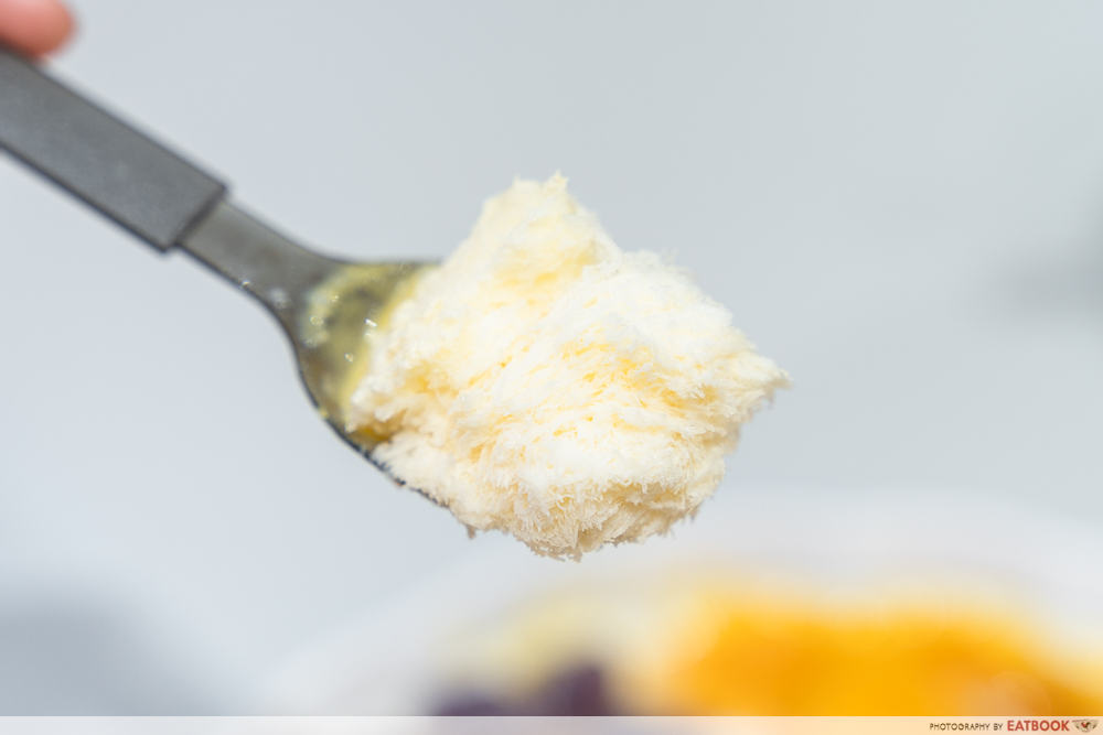 yang xiao xian article - close up shaved ice