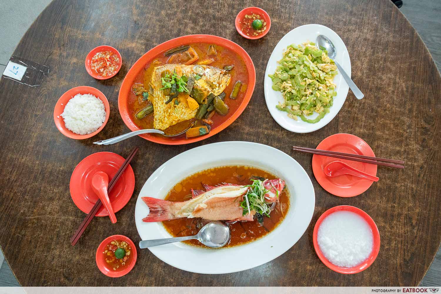 zai shun curry fish head flatlay