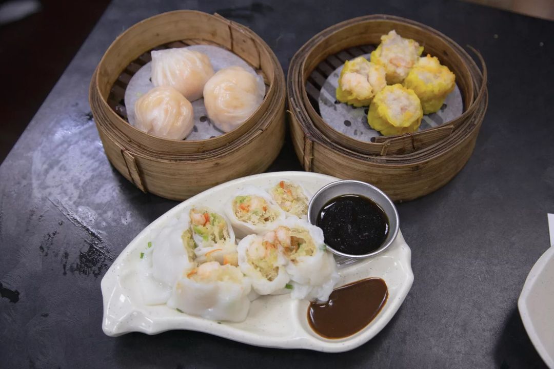 Victor's Kitchen - siew mai and prawn dumpling