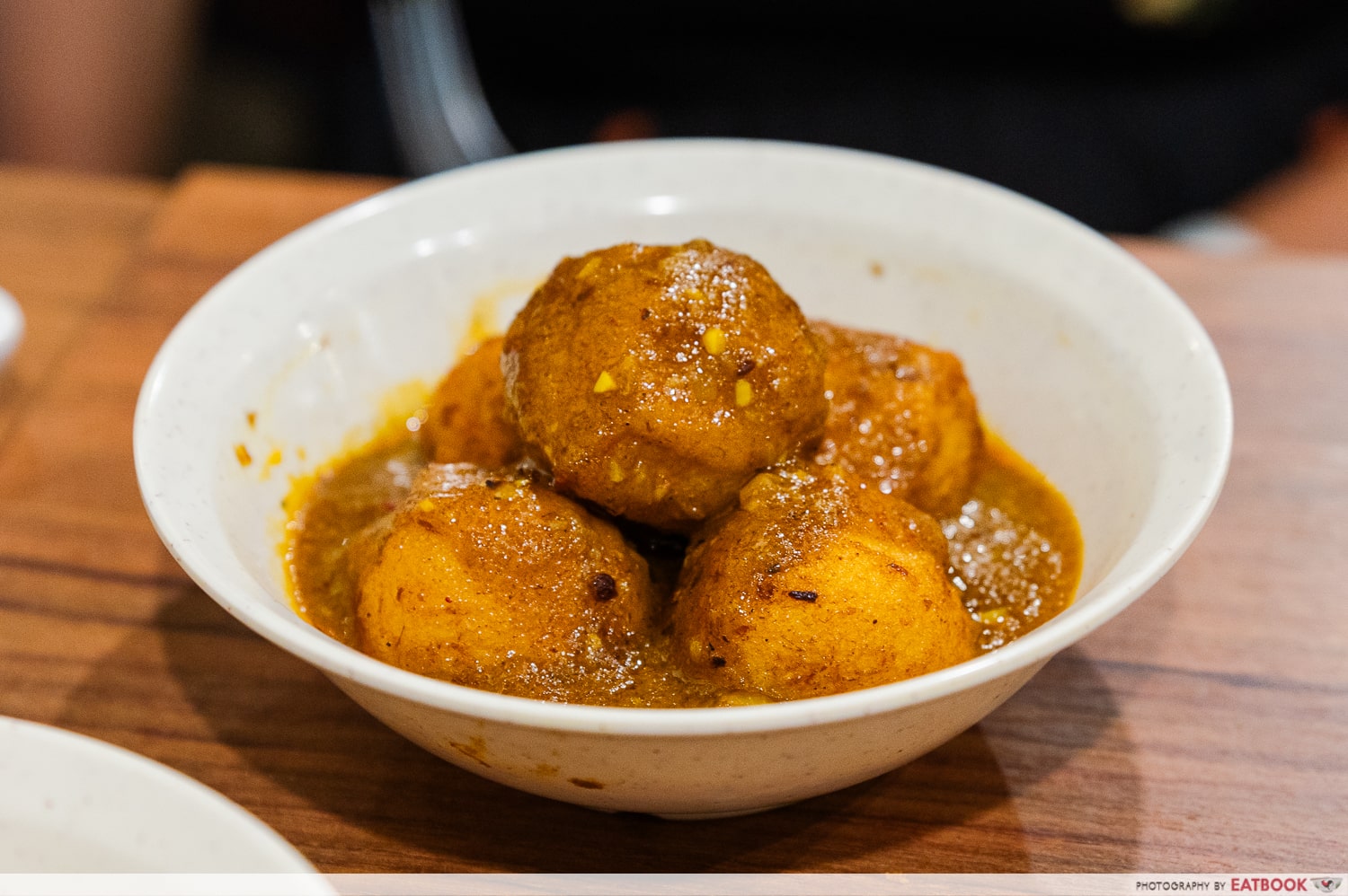 friends kitchen hk - curry fishball