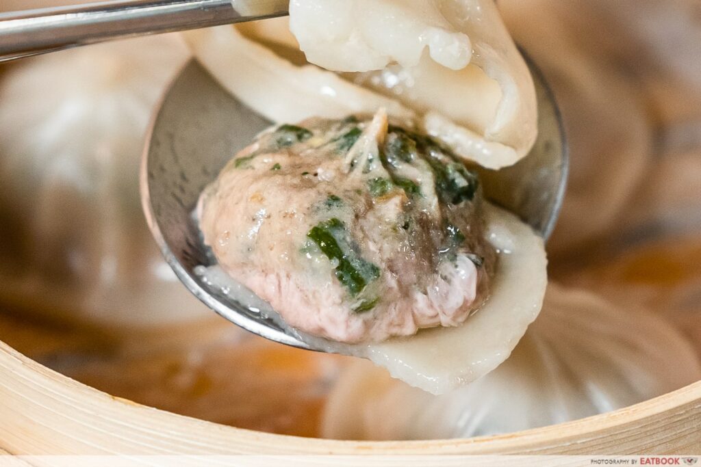 golden-chef-xiao-long-bao-inside