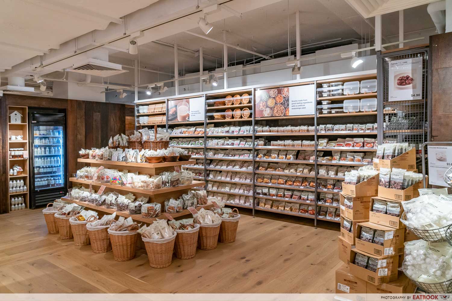 muji snacks - snack section