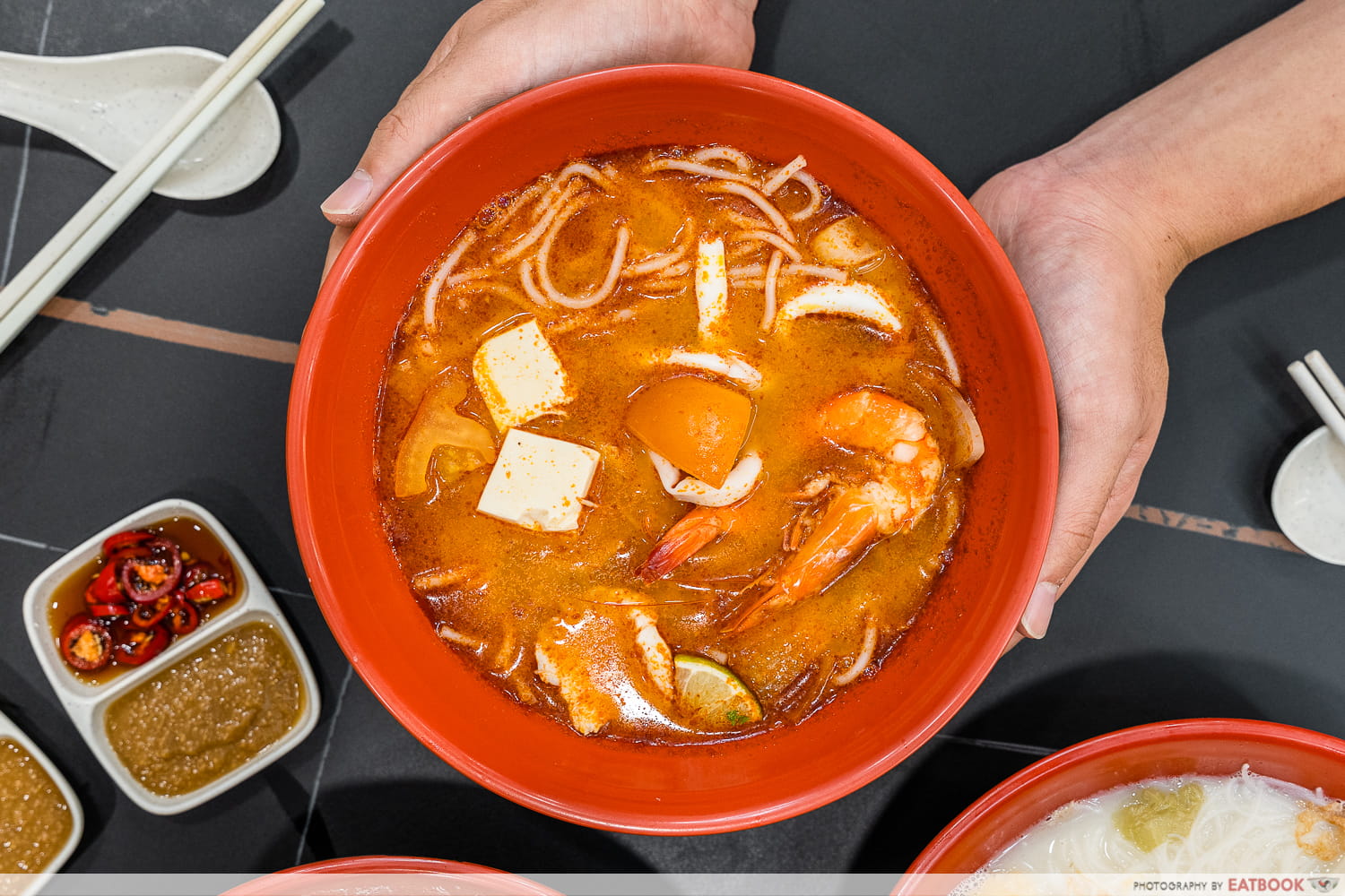 Hot-Spot-Cafe-Restaurant-seafood-noodle-tom-yum-soup