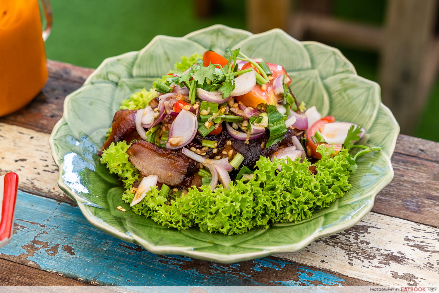 Warm-Up-Cafe-spciy-grilled-pork-jowl-salad