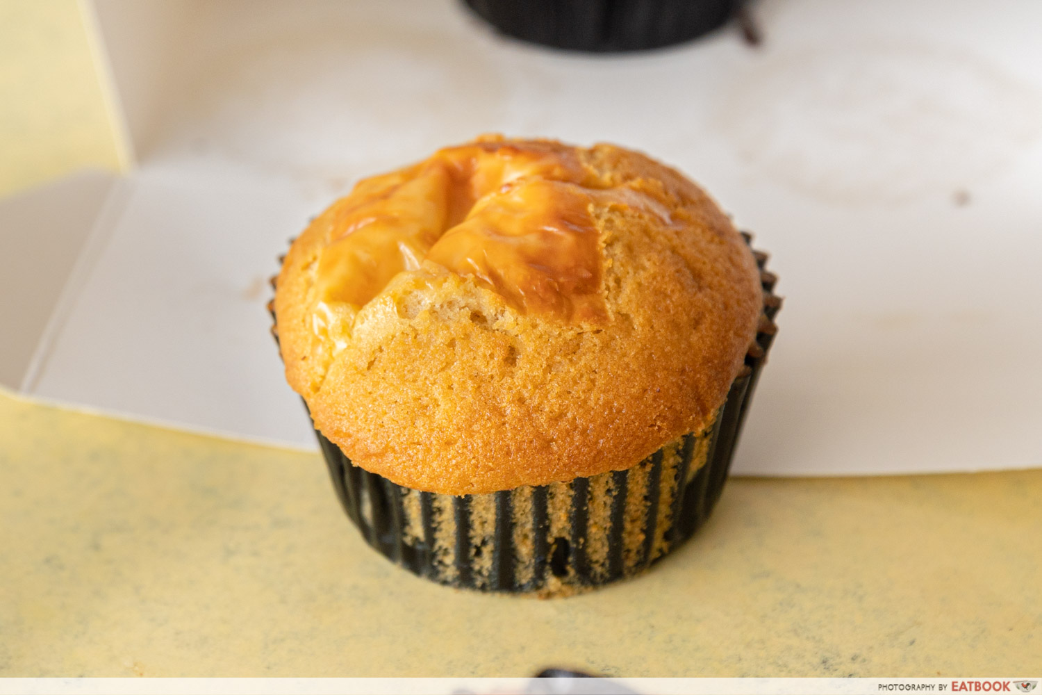 ah-tas-muffins-triple-cheese