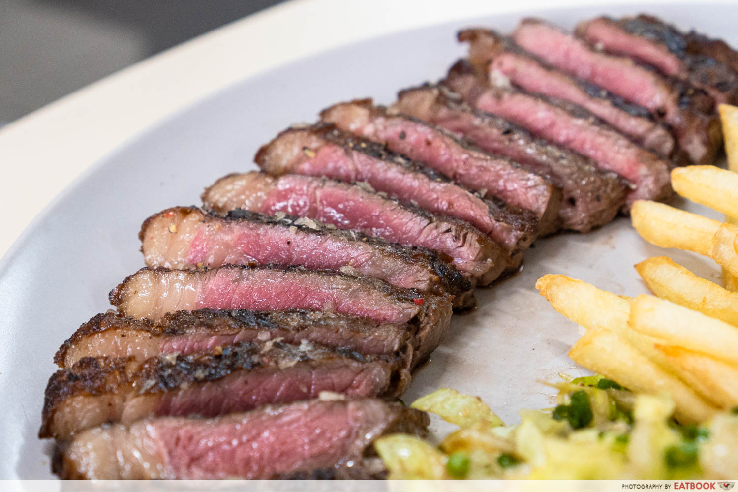 blackgoat burgers - nz grassfed sirloin detail