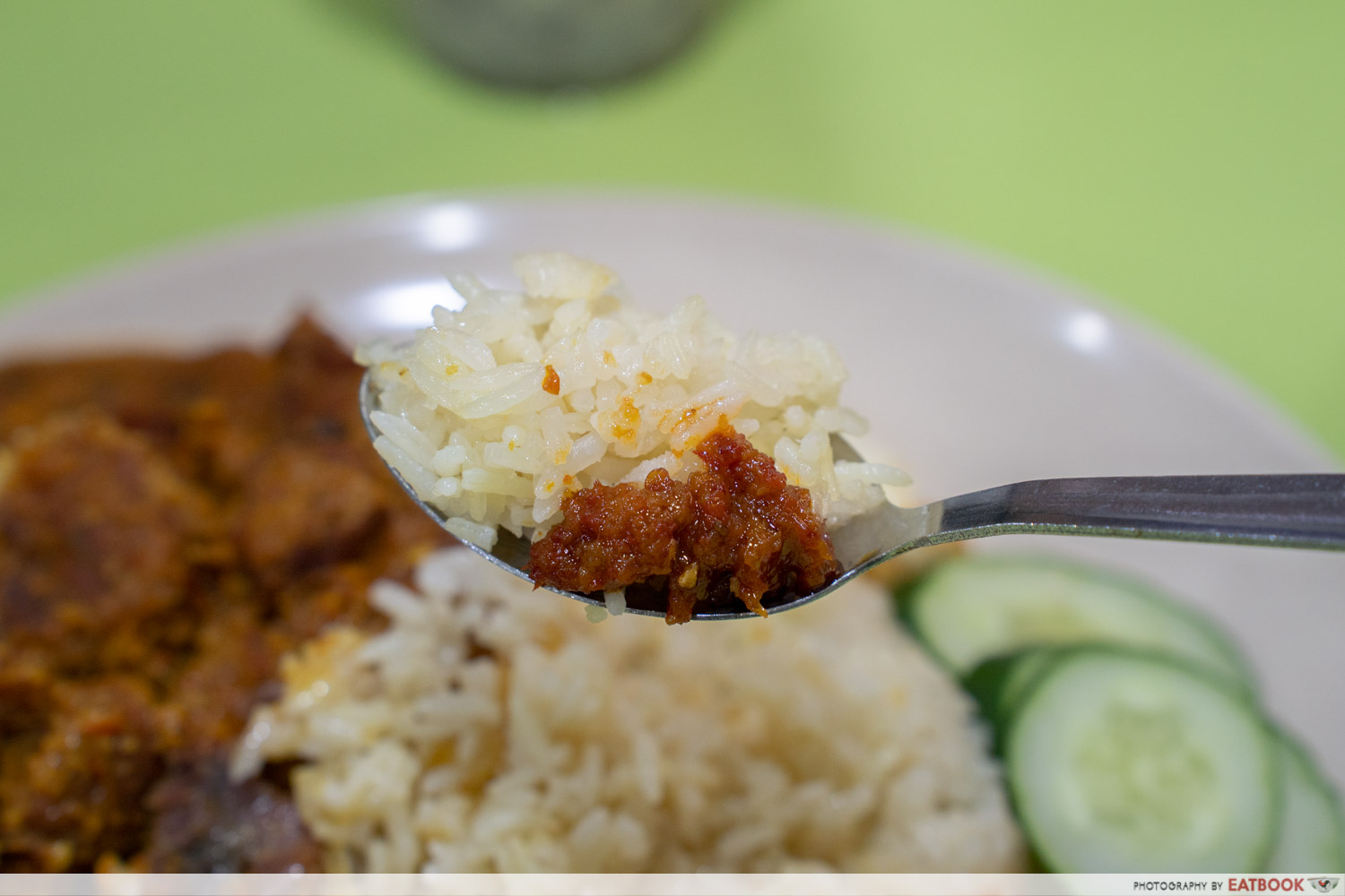 chilli-rice-scoop-close-up