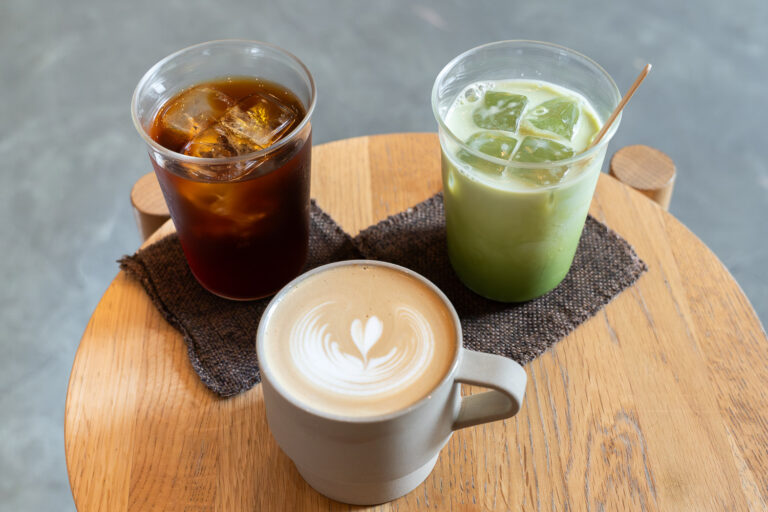 kurasu flatlay drinks