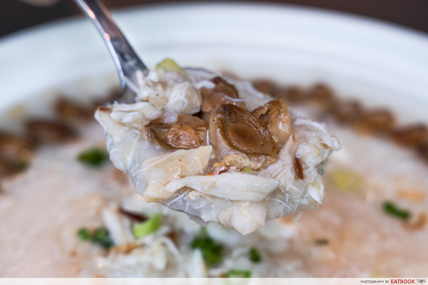 jen singapore orchardgateway parents day buffet - abalone crabmeat congee on ladle