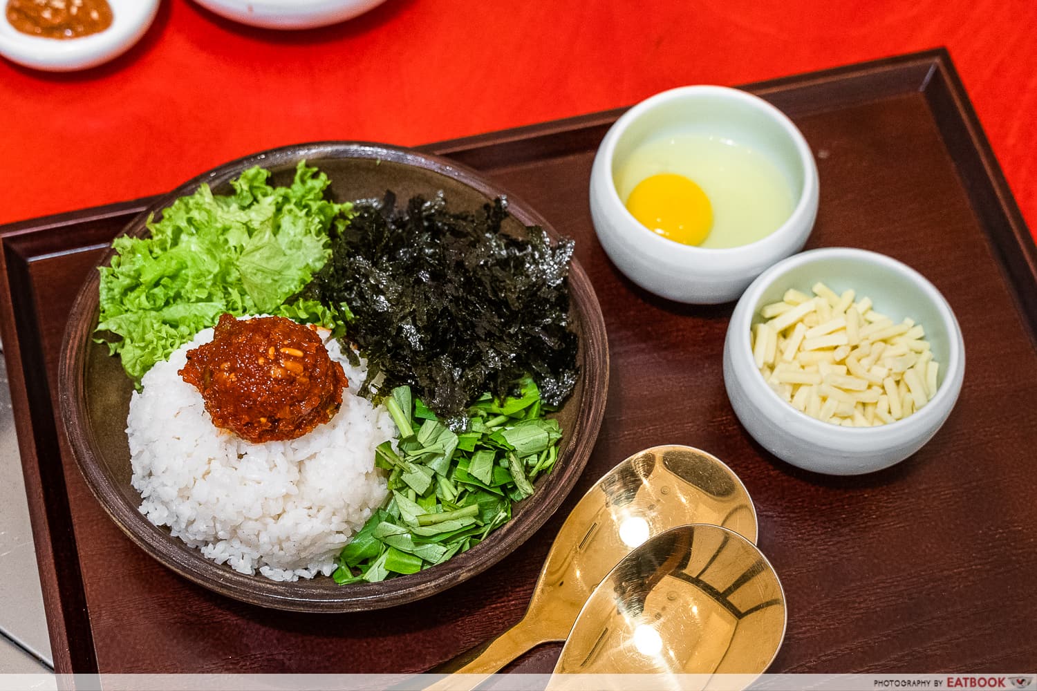 sodeng korean restaurant - pot-lid fried rice pre-cooking