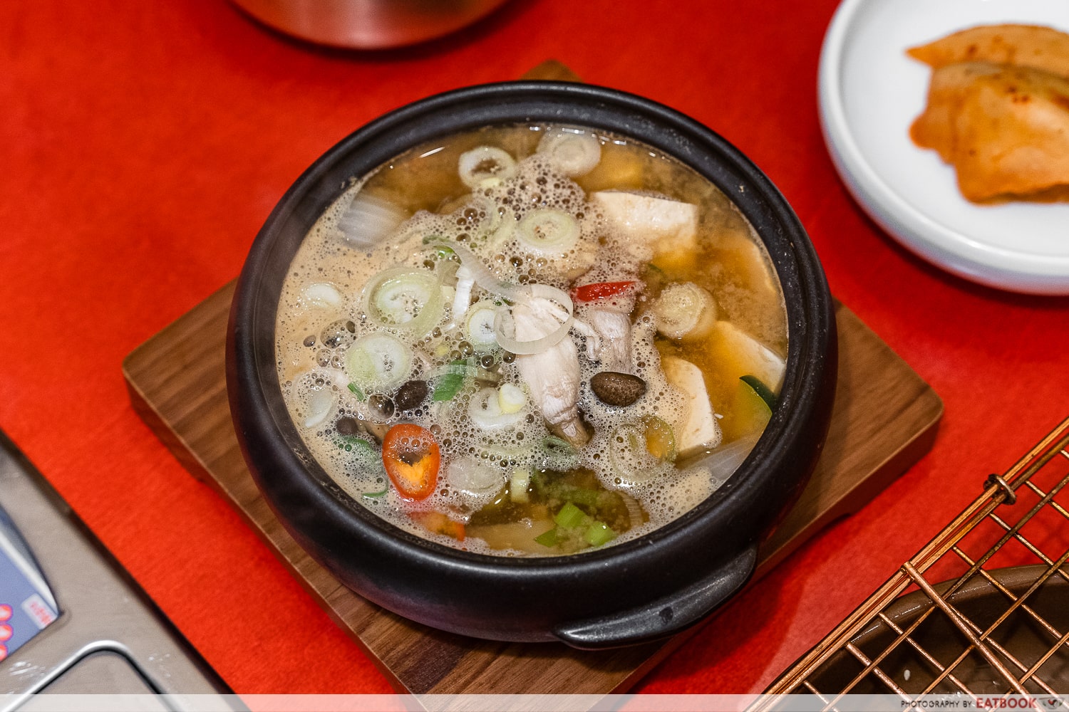 sodeng korean restaurant - seafood soybean paste stew