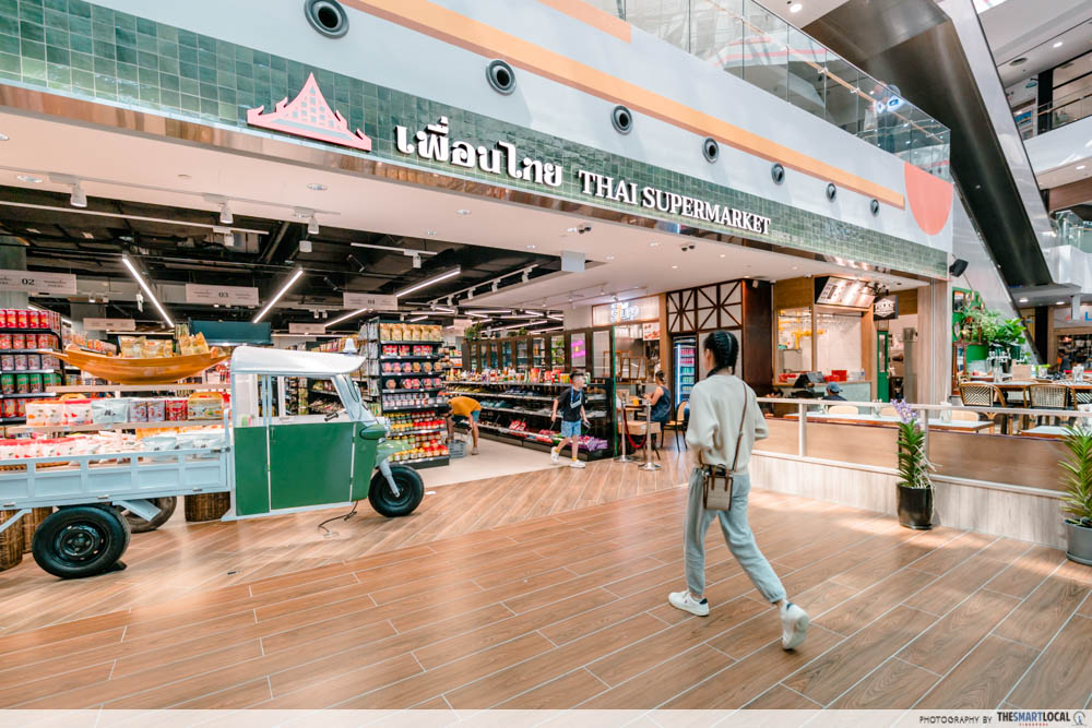 thai supermarket storefront