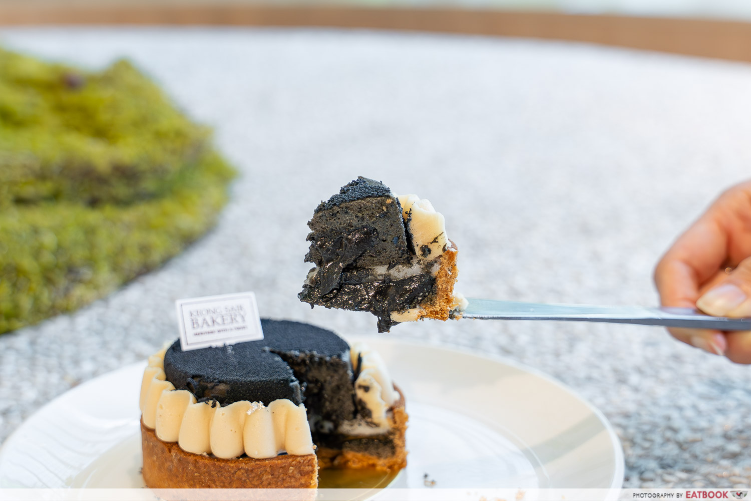 black sesame tart intro