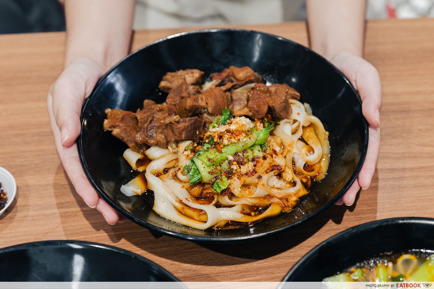 ju-hao-You-Po-Shave-Noodle-with-Beef-intro