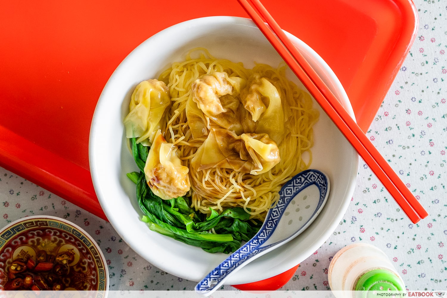 nam-seng-wanton-noodles-flatlay