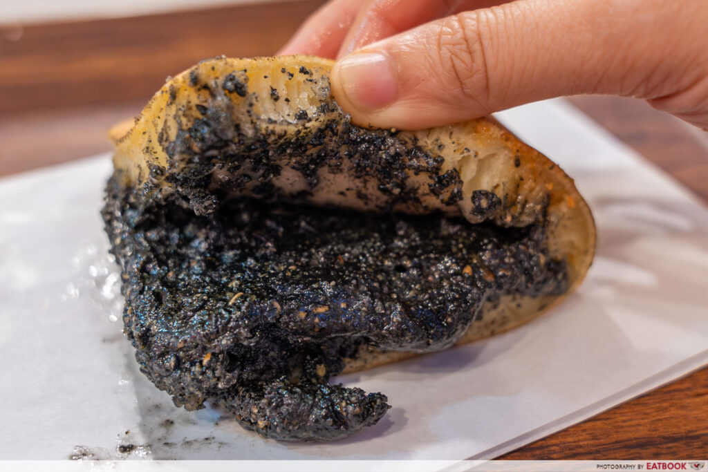 ah-lock-and-co-min-jiang-kueh-black-sesame