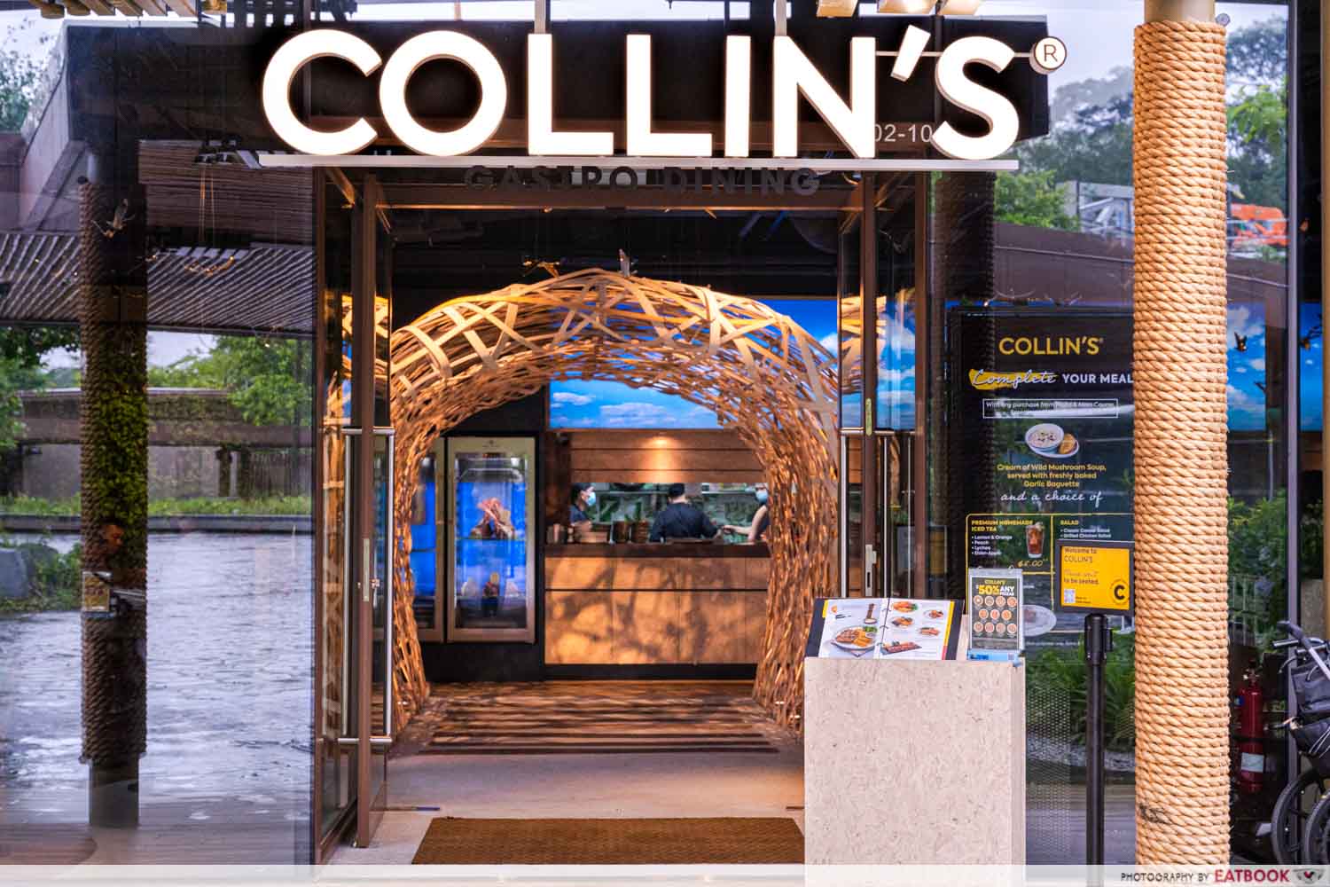 collins-mandai-storefront