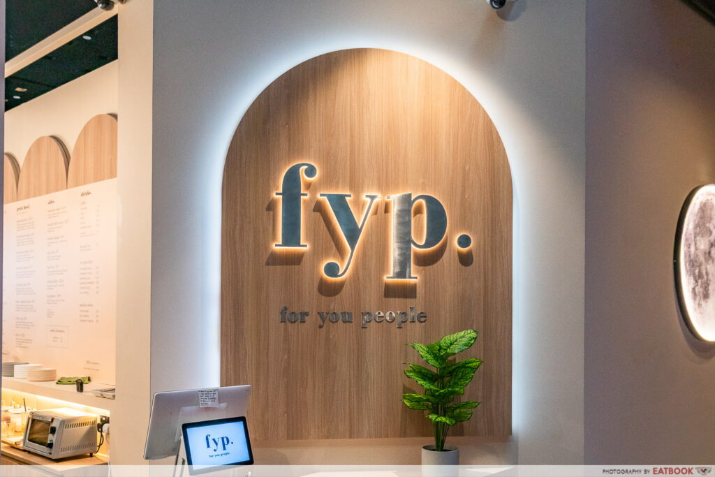 fyp-cafe-storefront