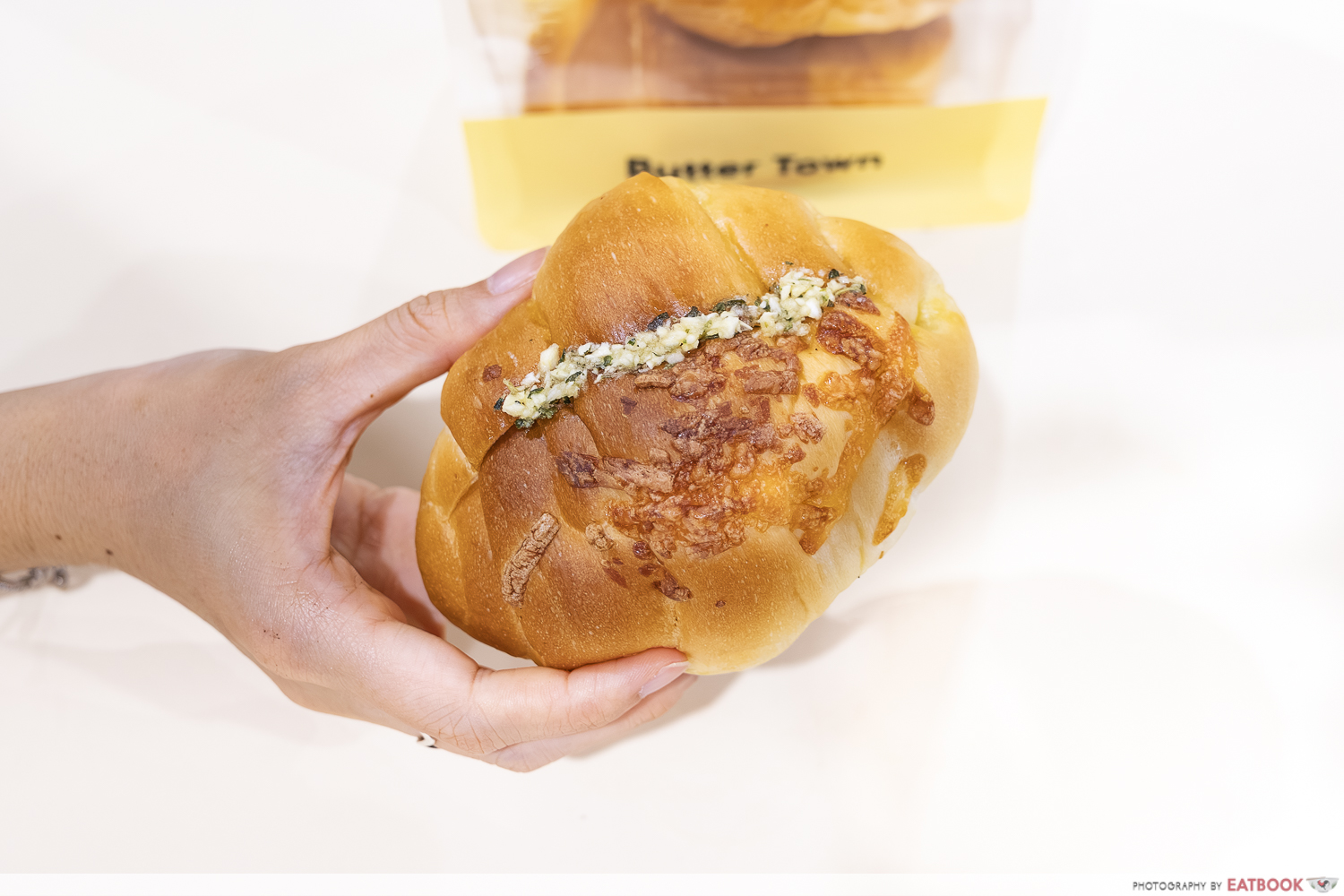 garlic cheese shio pan