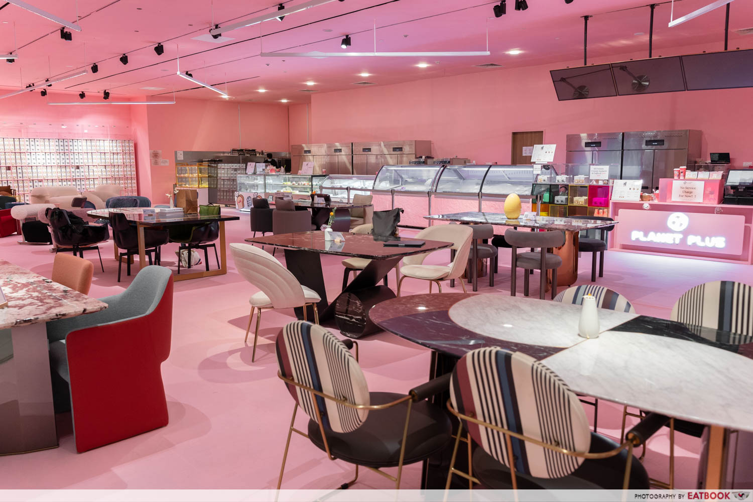 Planet Plus: Pink Cafe In A Furniture Shop In Orchard | Eatbook.sg