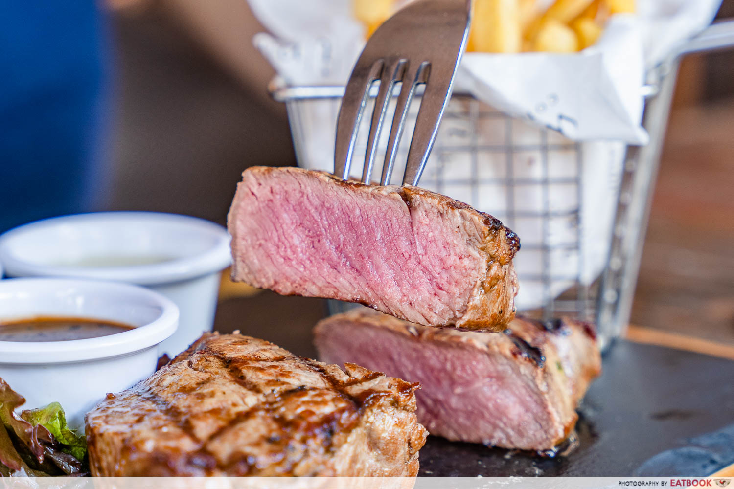 robertson-walk-black-angus-sirloin-close-up