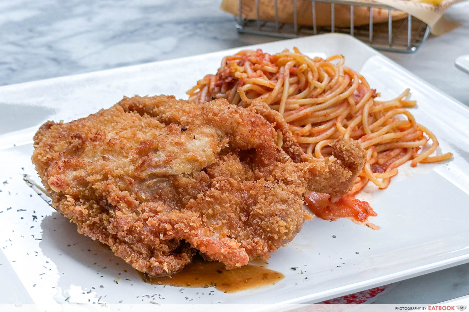 $5_Western_chicken_cutlet_pasta