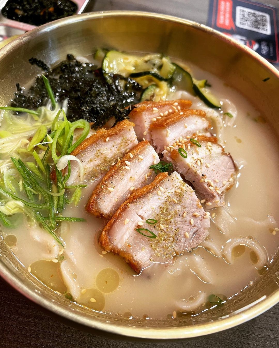 Ajummas_Crispy_Samgyeopsal_Kkal_Guksu