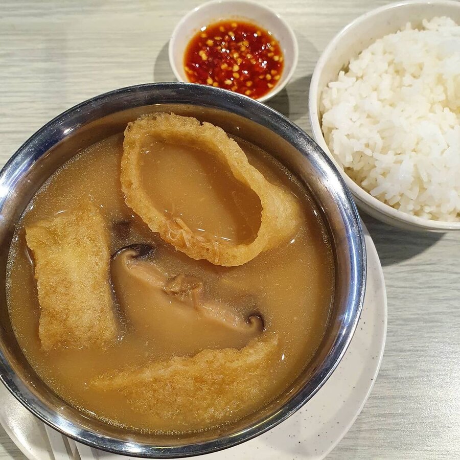 double-boiled-soup-ah-cheng-lao-huo-tang