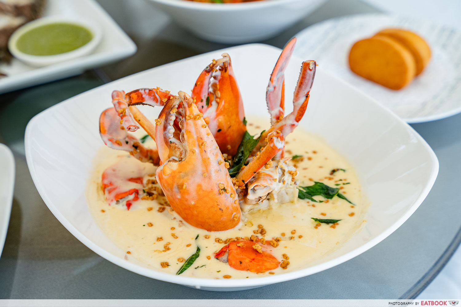 seafood-paradise-creamy-butter-crab