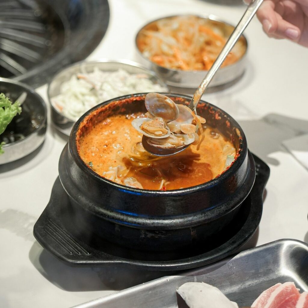 OMMA Korean Charcoal BBQ Has 1For1 Lunch In CBD Eatbook.sg