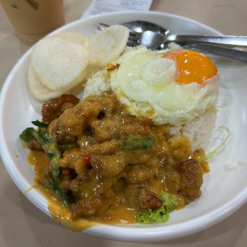 3 Meals a Day Salted Egg Chicken Rice At Sim Lim Square Eatbook.sg