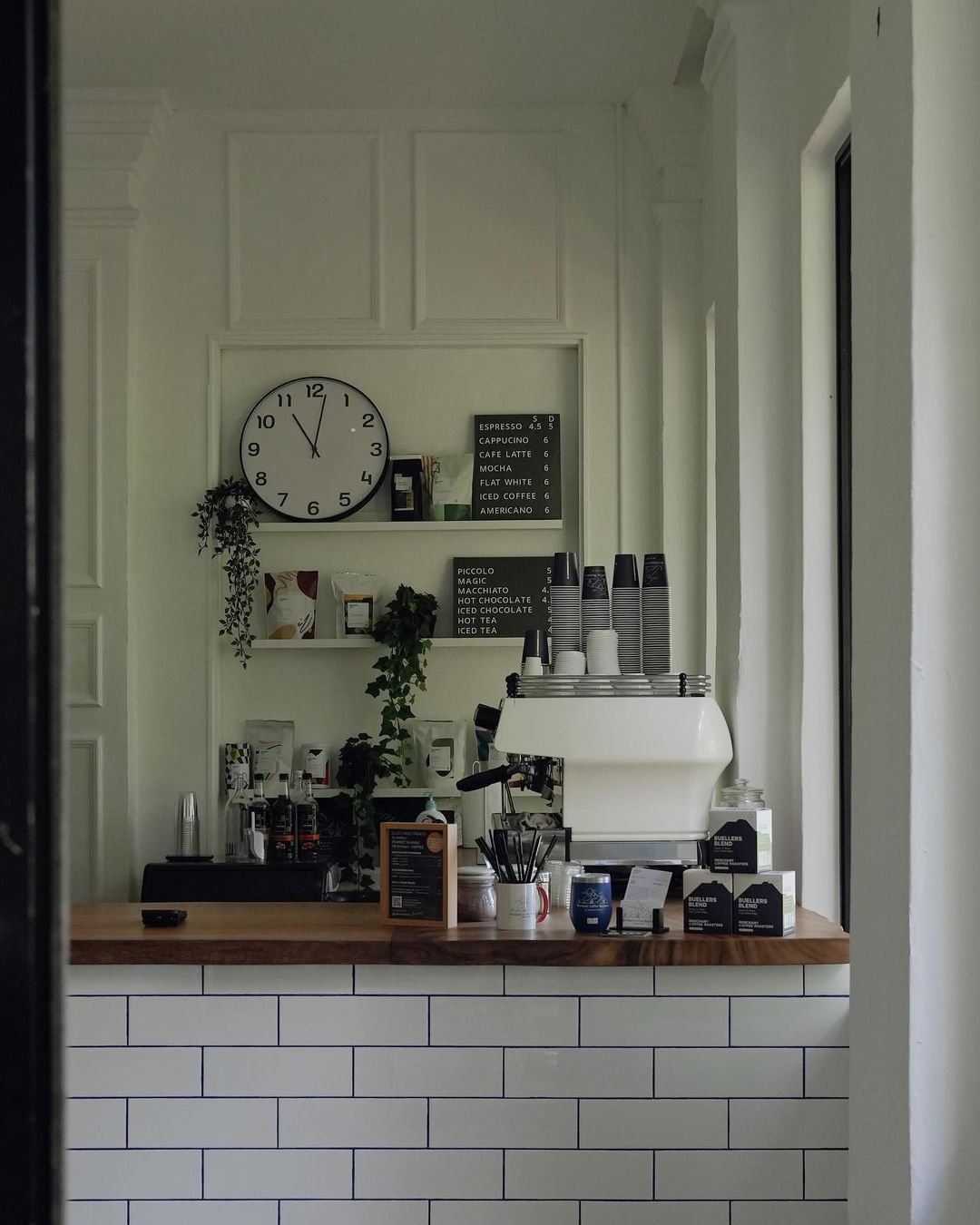 Merchant-Coffee-Roasters-interior (4)