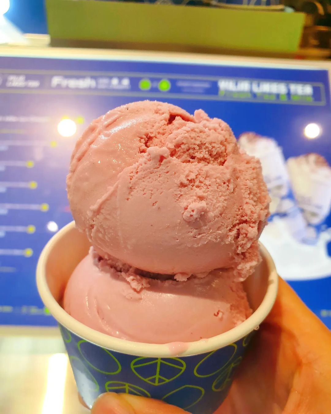 yilin-likes-tea-icecream