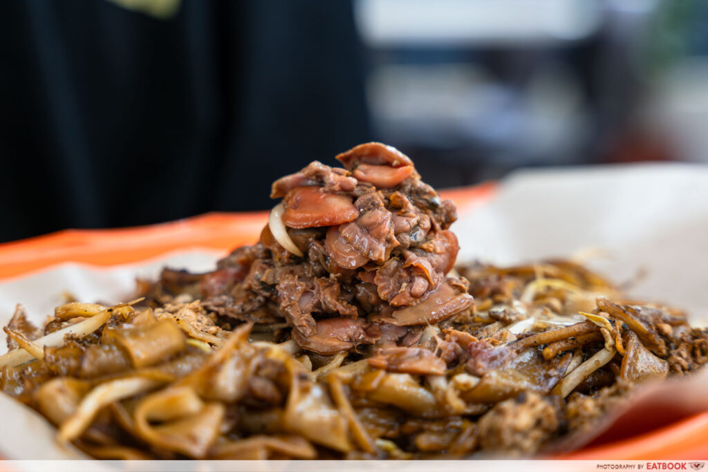 Liang Ji Review: “Humful” Char Kway Teow Overloaded With Cockles ...