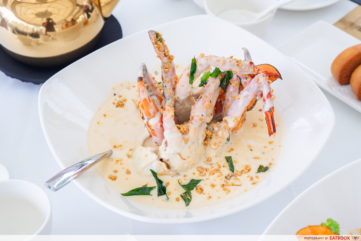 seafood-paradise-creamy-butter-crab-cq-clarke-quay