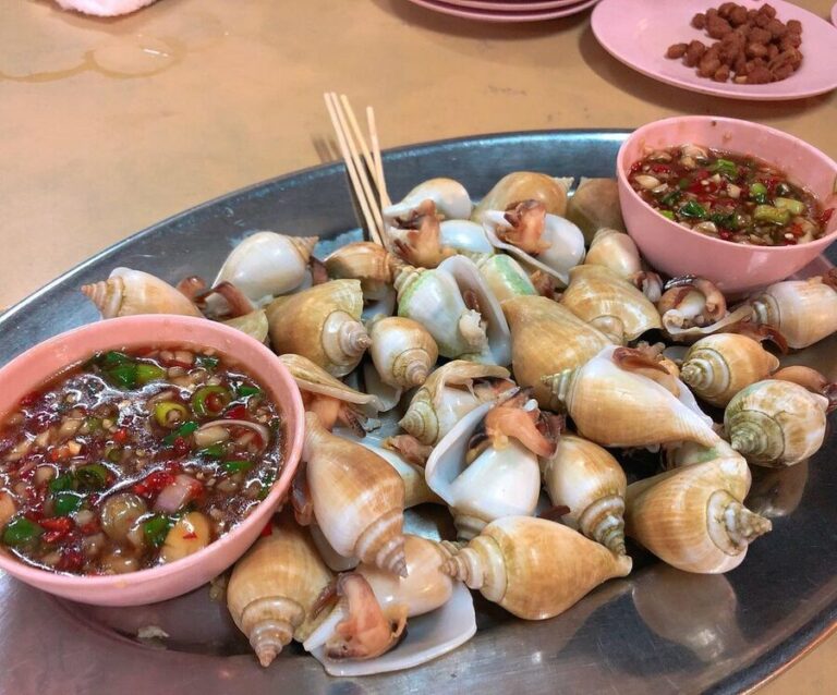 Sin Huat Eating House: No Menu Zi Char Stall With Famous Crab Bee Hoon ...