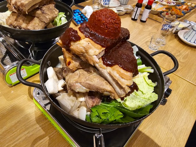 Jeju-Sanghoe-braised-pork-rib (4)