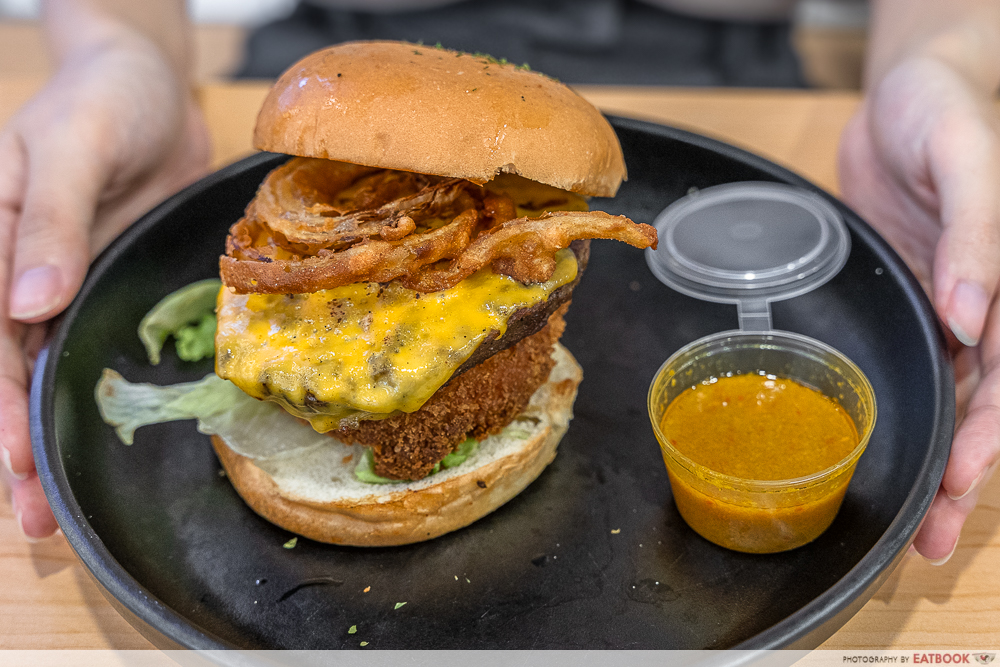 flips-n-dips-signature-burger