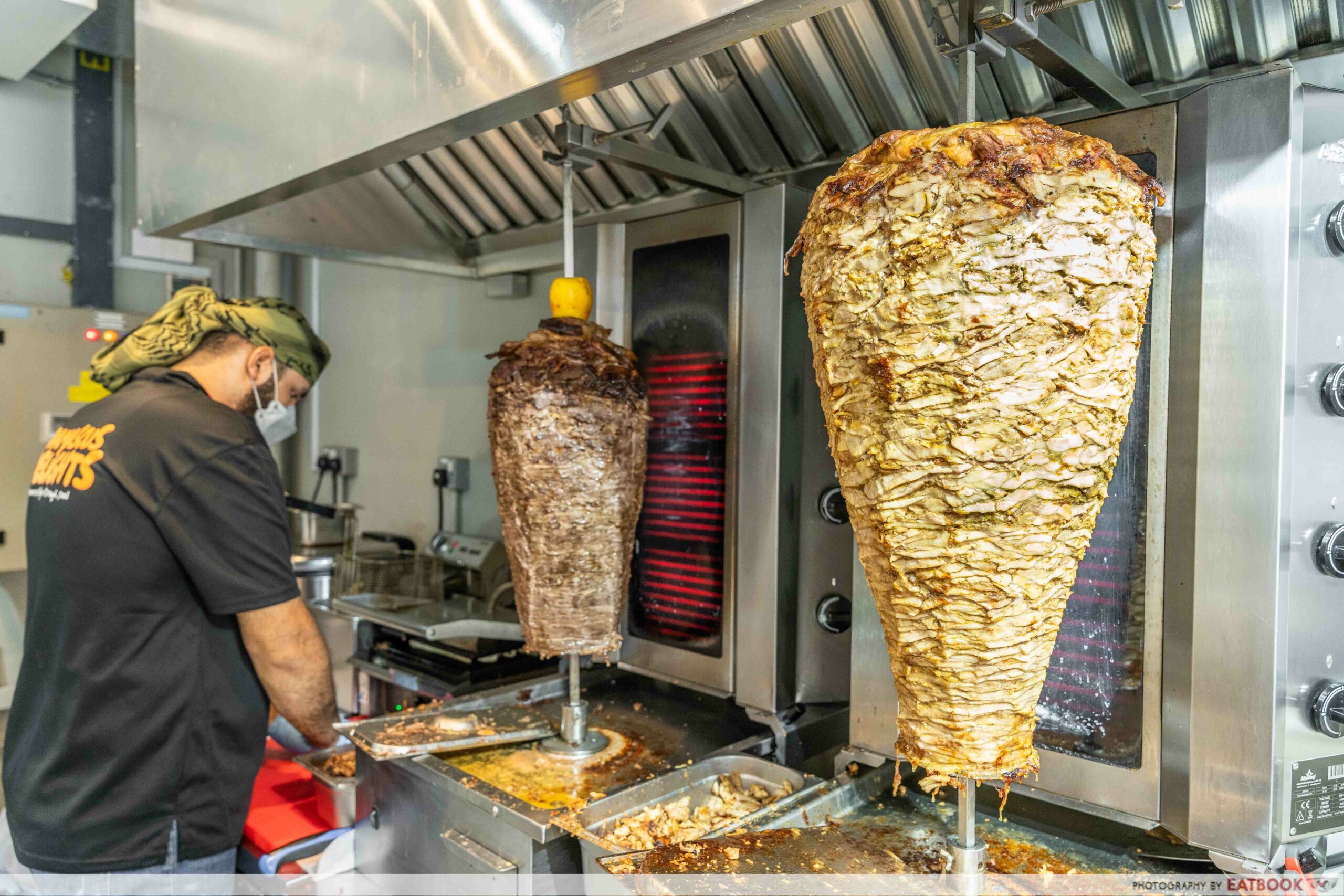 damascus-delights-shawarma-store-inside