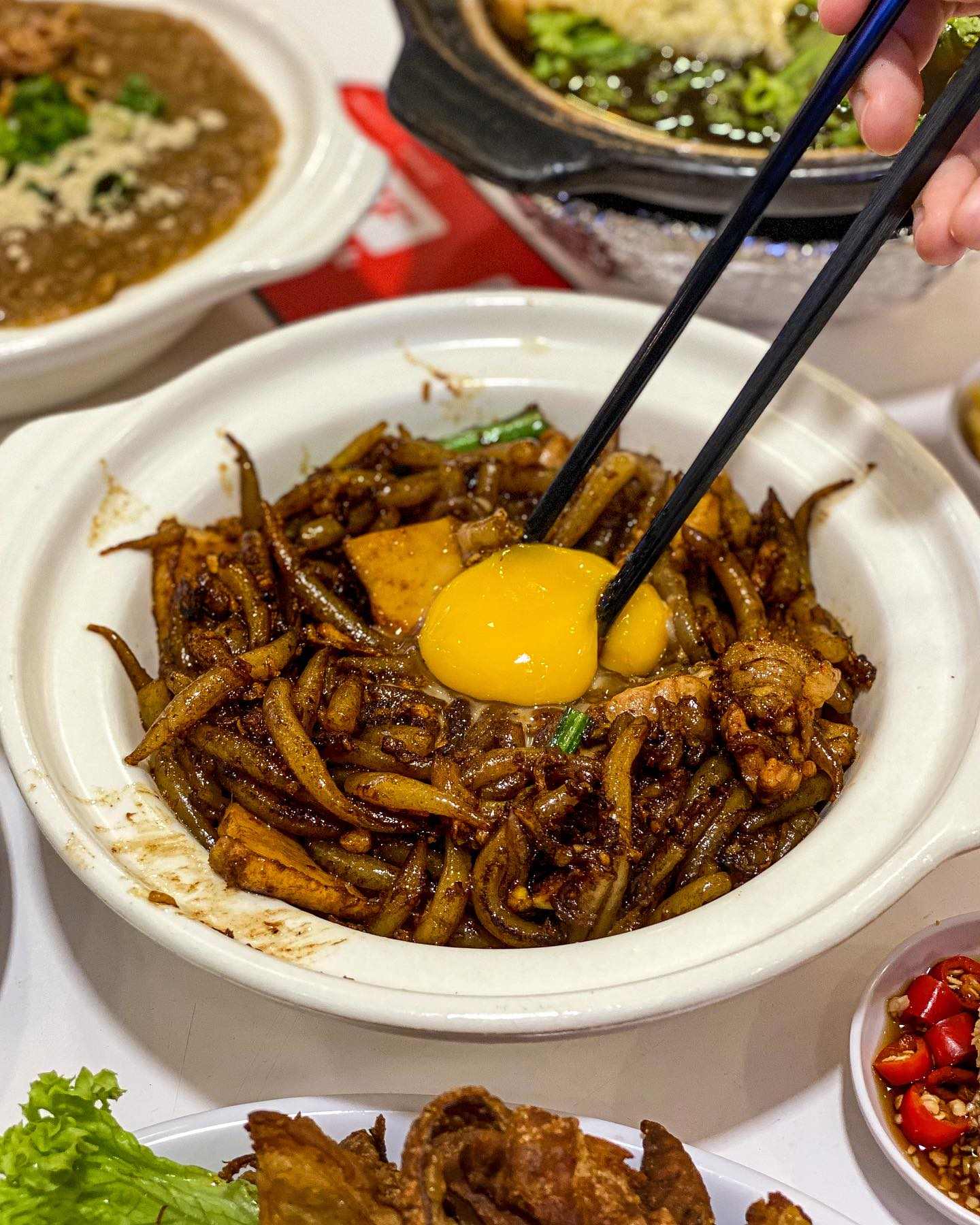feng xiang bak kut teh - stir fried mee tai mak