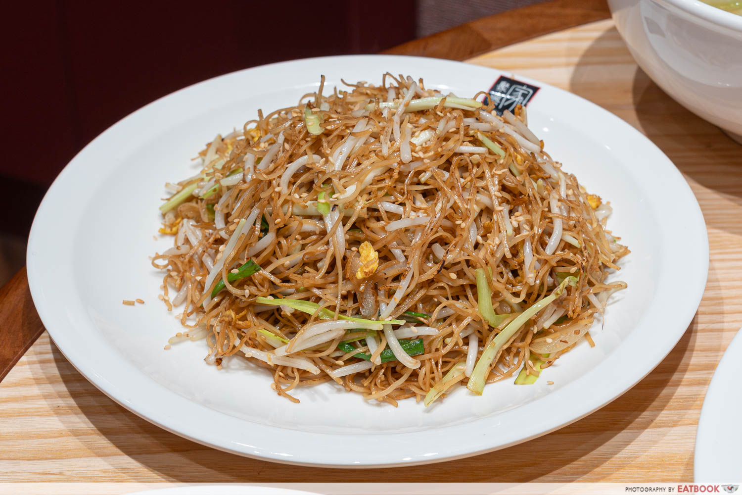 ju xing home - supreme soy sauce fried noodles
