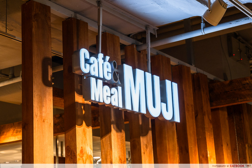 muji-cafe-plaza-singapura-storefront