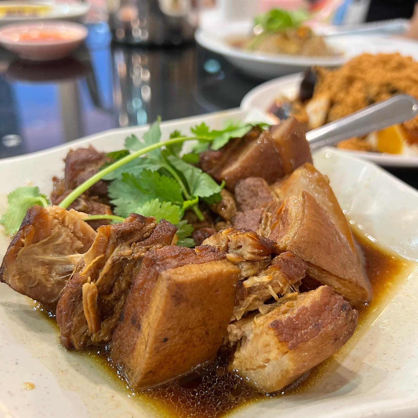 oasis taiwan porridge - stewed pork