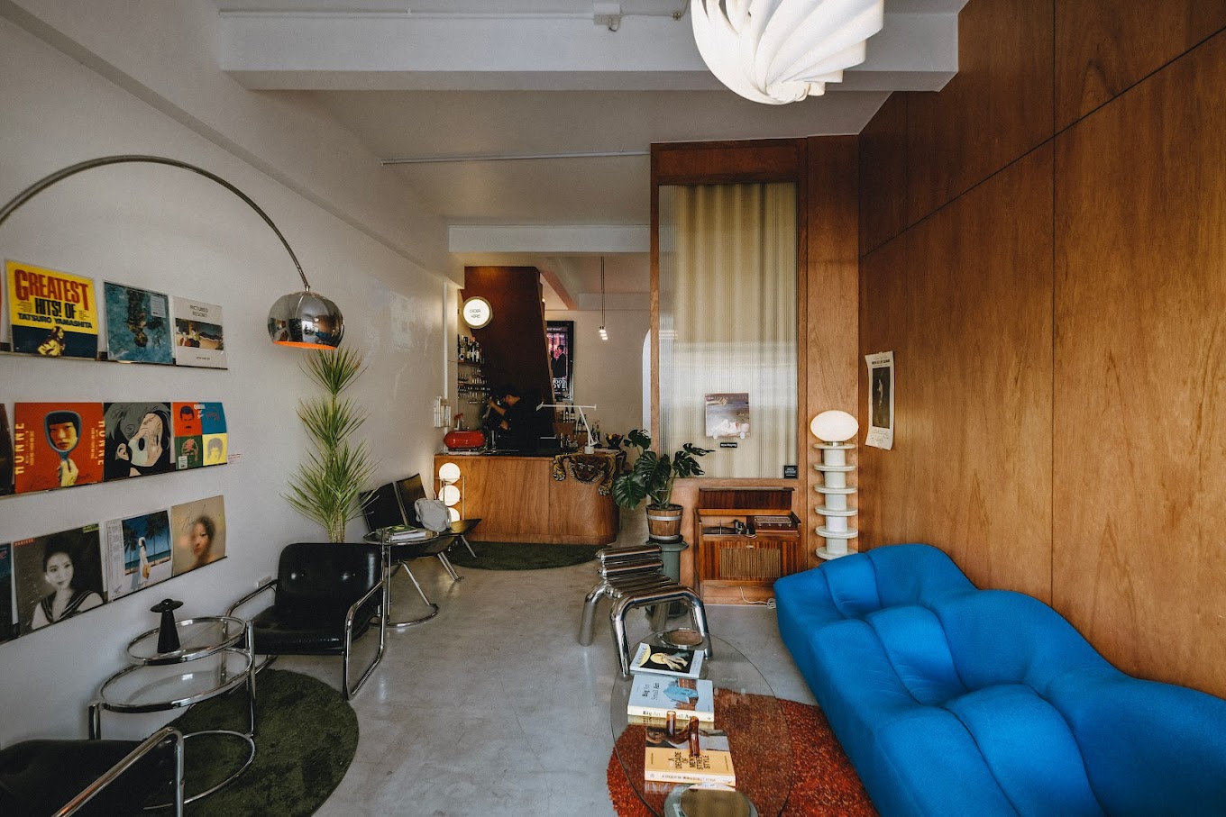 the-ordinary-mansion