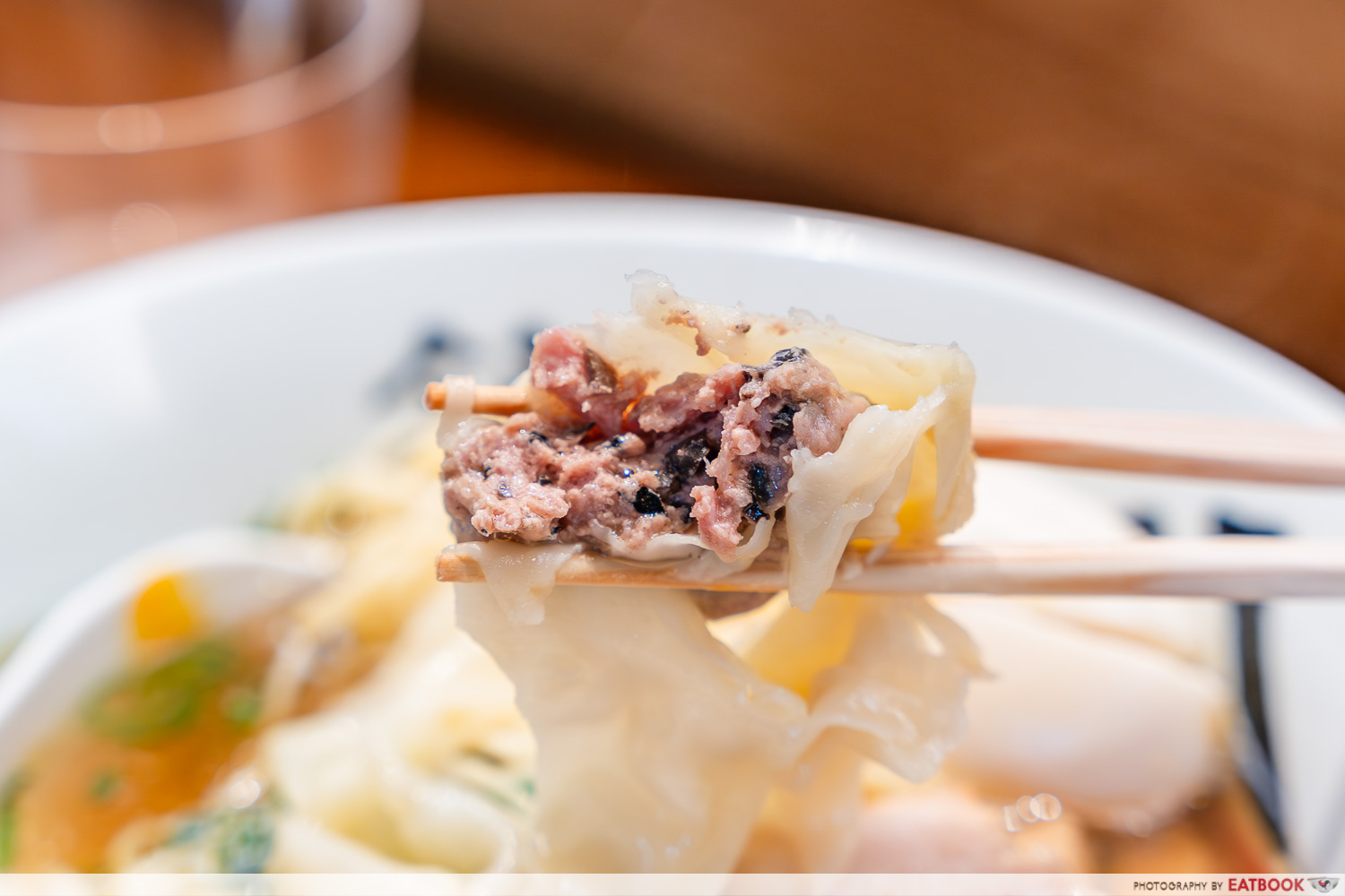 tokyo food guide - chuka soba ginza hachigou dumpling