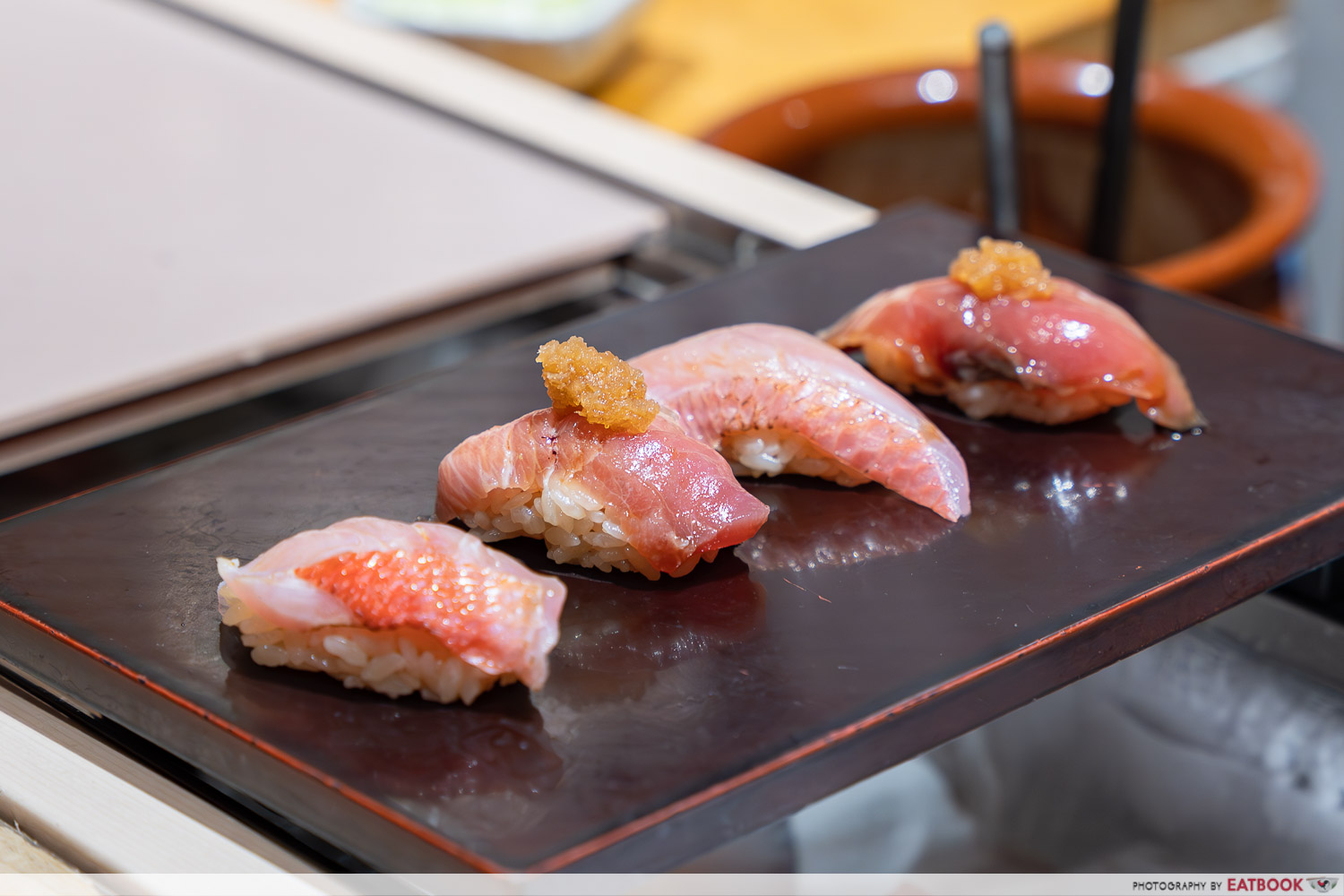 tokyo food guide - manten sushi sushi intro