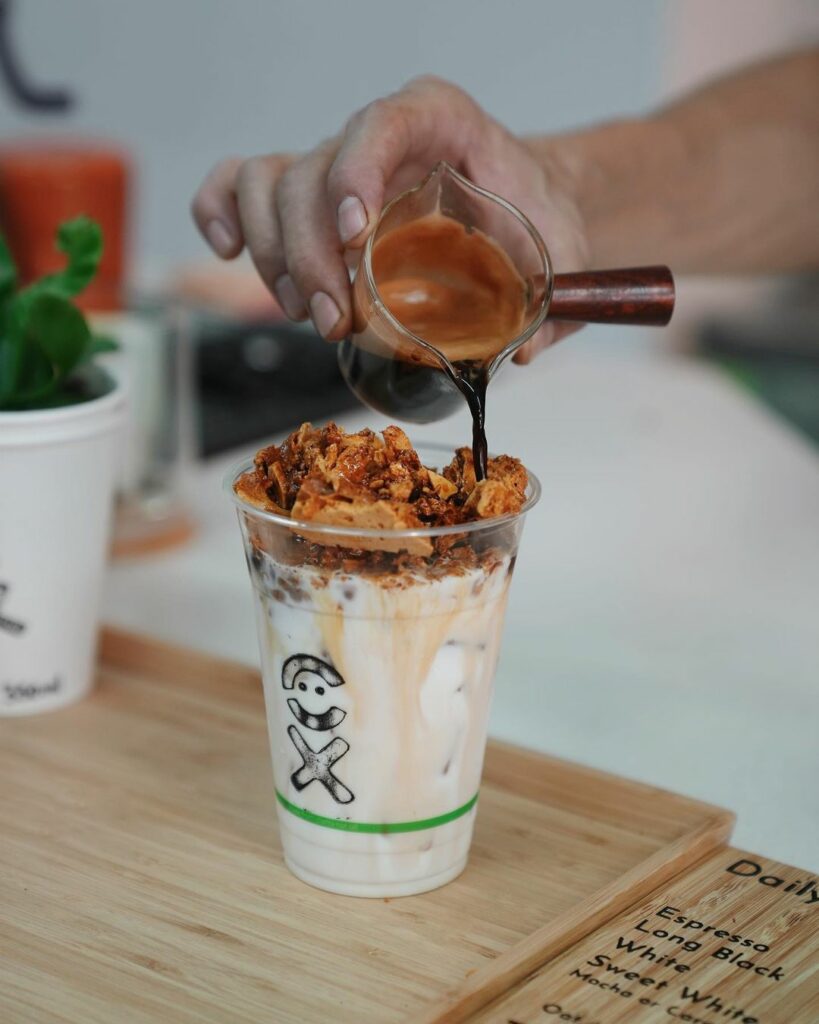 Caffeine Xpress New Coffee Kiosk In Holland Village Eatbook.sg