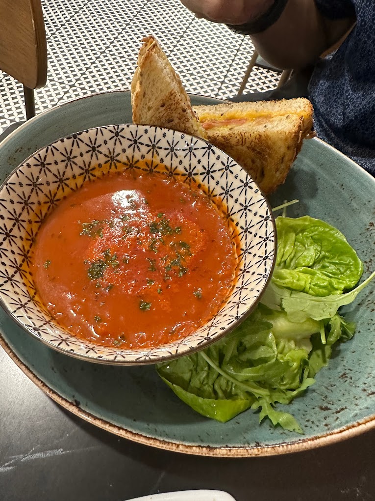 wheatcraft artisan bakery - grilled cheese with tomato soup