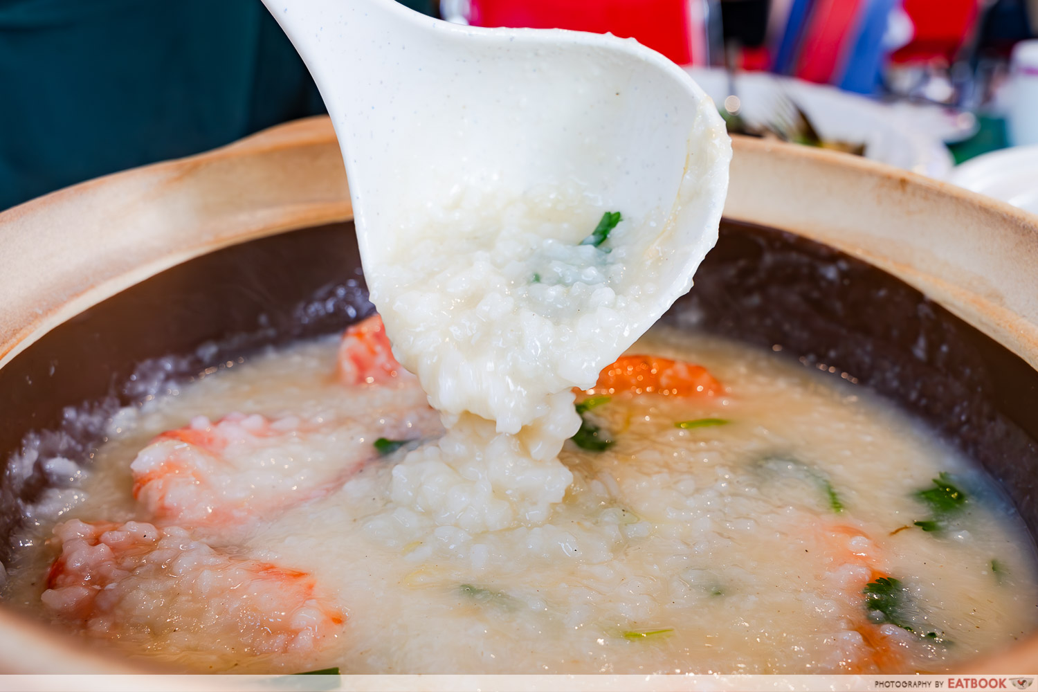 hey kee - signature claypot seafood porridge detail